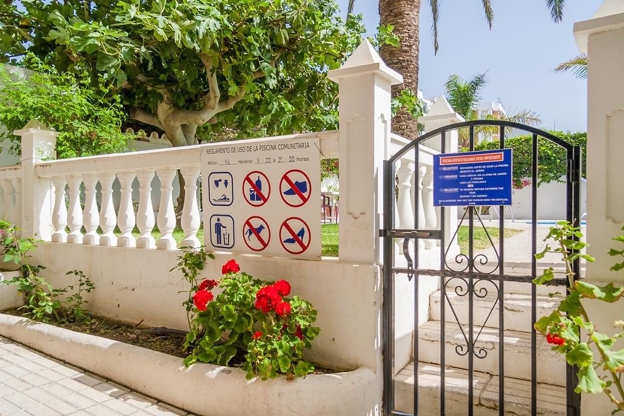 Appartamento Carabeo Rocamar Nerja Esterno foto